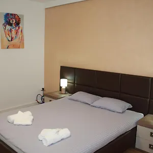 Apartment Dristor - Foarte Curat Si Frumos, Bucharest