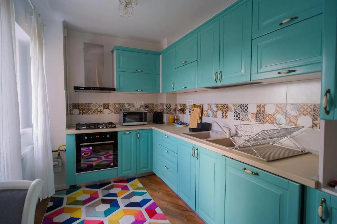 Cozy & Spacious 2Br Apartment With Netflix Bucharest Romania